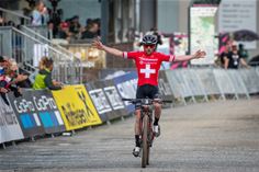 Mathias Flückiger wins UCI Mountain Bike World Cup